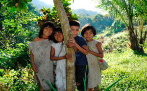 niños locales de la guajira