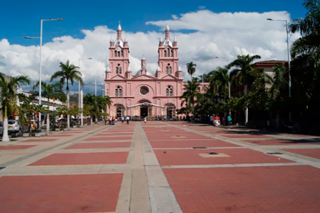 basílica señor de los milagros Buga